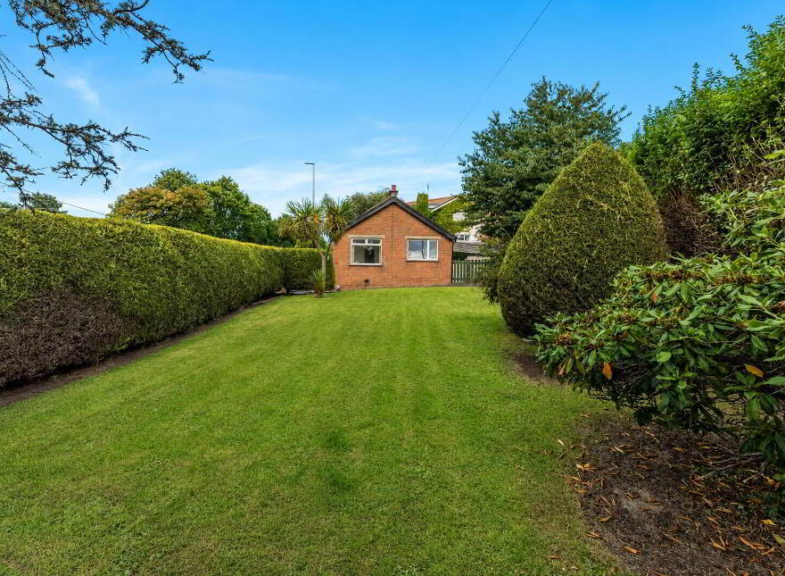 43 Donaghadee Road, Newtownards, BT23 7HB