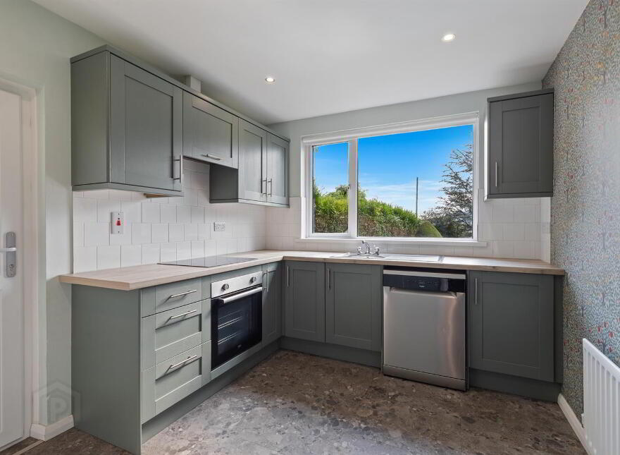 43 Donaghadee Road, Newtownards, BT23 7HB