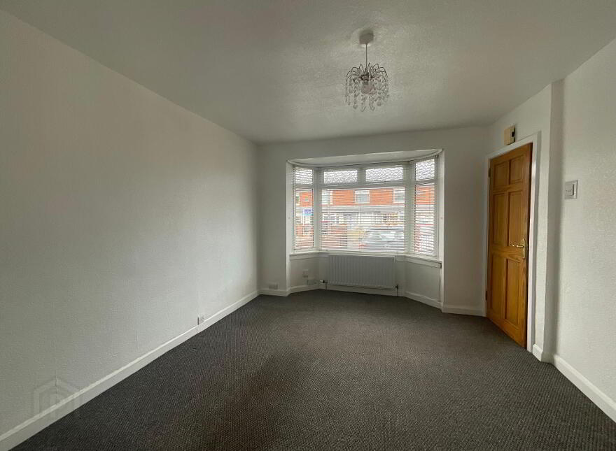 25 York Parade, Belfast, BT15 3QZ