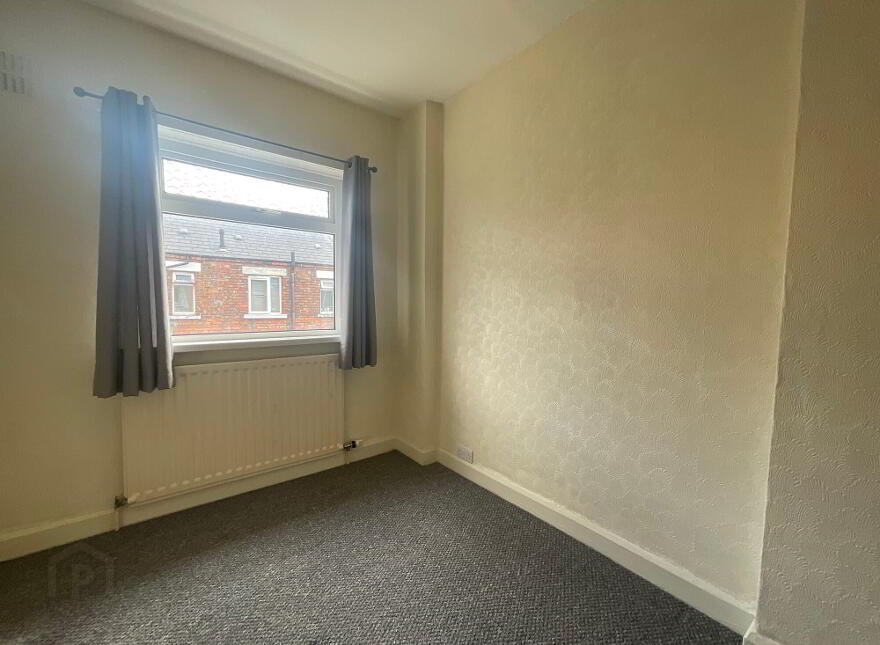 25 York Parade, Belfast, BT15 3QZ