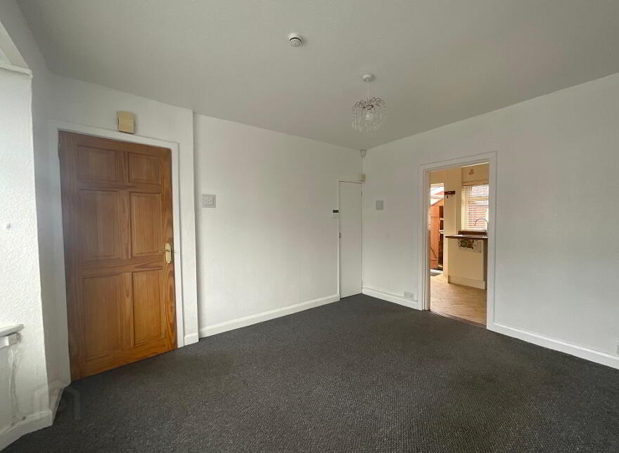25 York Parade, Belfast, BT15 3QZ