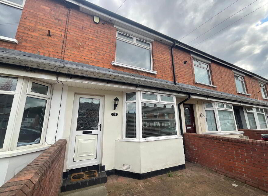 25 York Parade, Belfast, BT15 3QZ