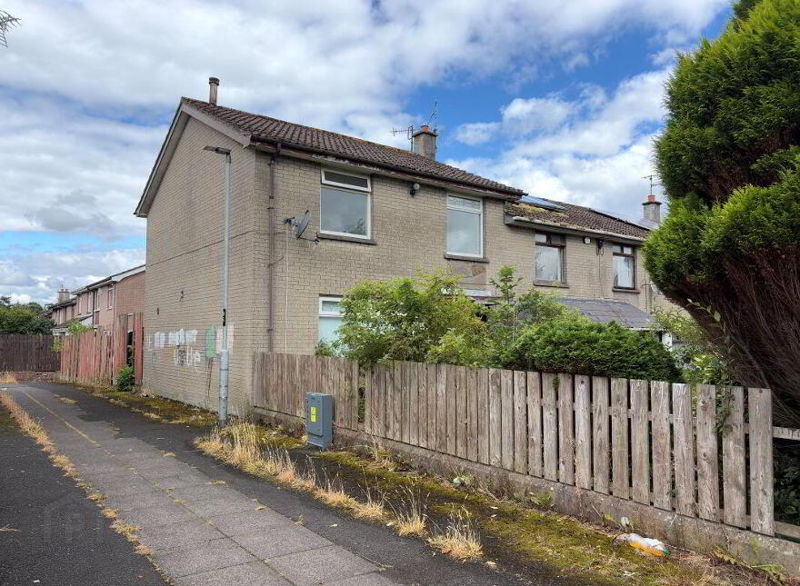 (Lot 8) 121 Dunclug Gardens, Ballymena, BT43 6NP