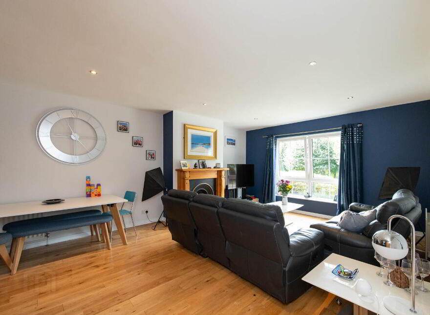 36 Castlegrange, Belfast, BT5 7GT