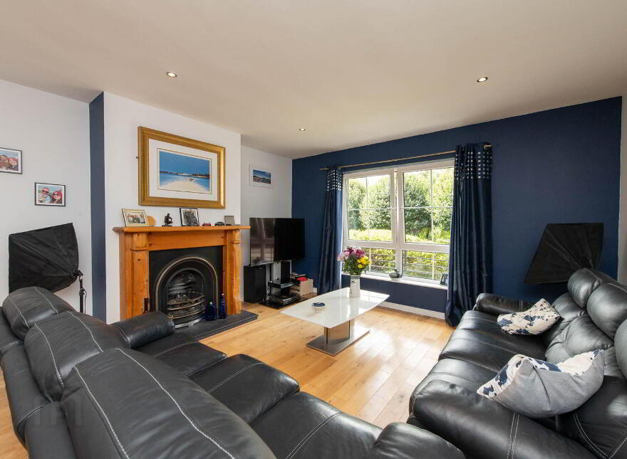 36 Castlegrange, Belfast, BT5 7GT