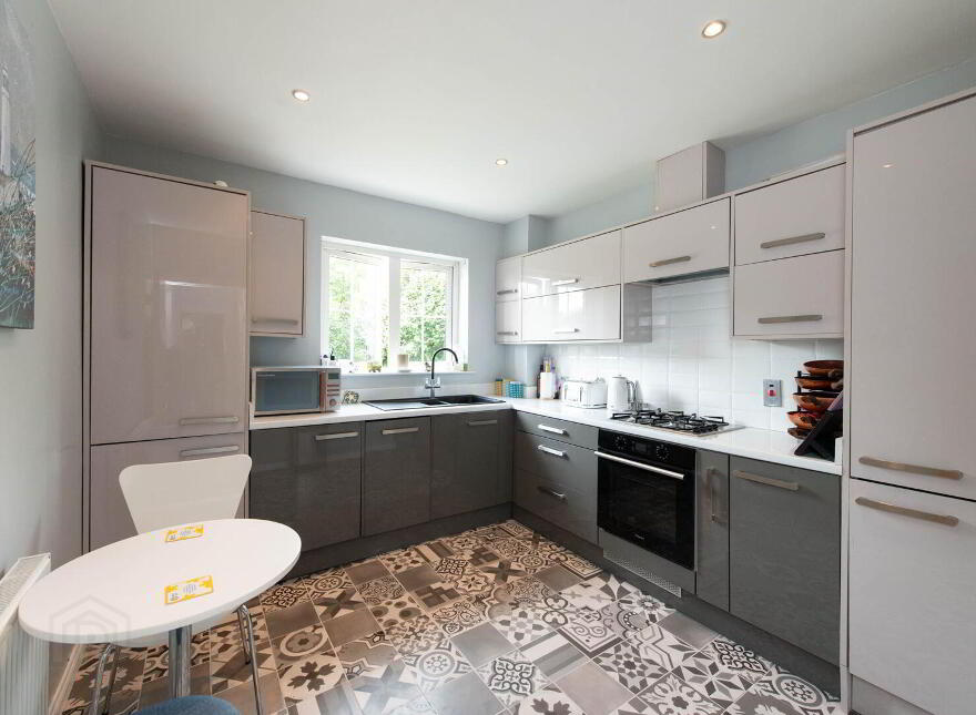 36 Castlegrange, Belfast, BT5 7GT