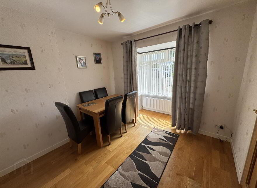 33 Woodland Grove, Antrim, BT41 4EF