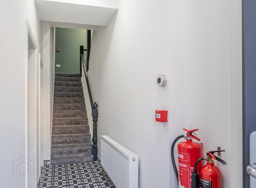 Room 3, 9 Frank Street, Belfast, BT5 4NW