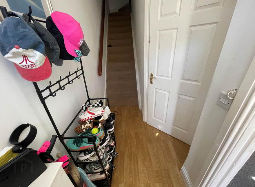 69 The Demesne, Belfast, BT8 8GT