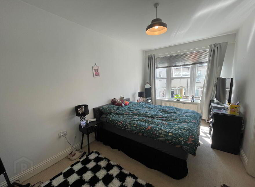 69 The Demesne, Belfast, BT8 8GT