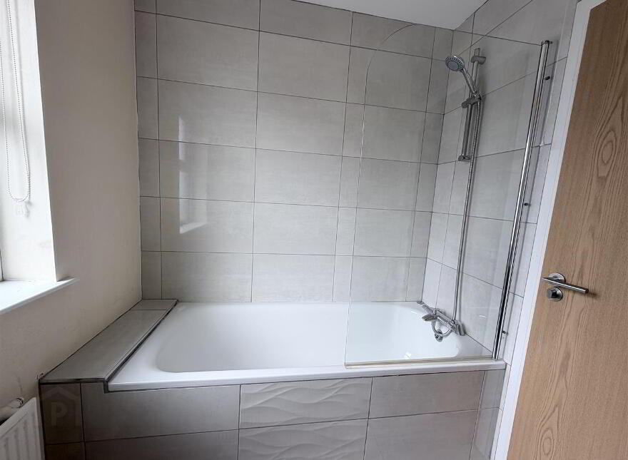 99 Gortin Meadows, Newbuildings, L'Derry, BT47 2TY