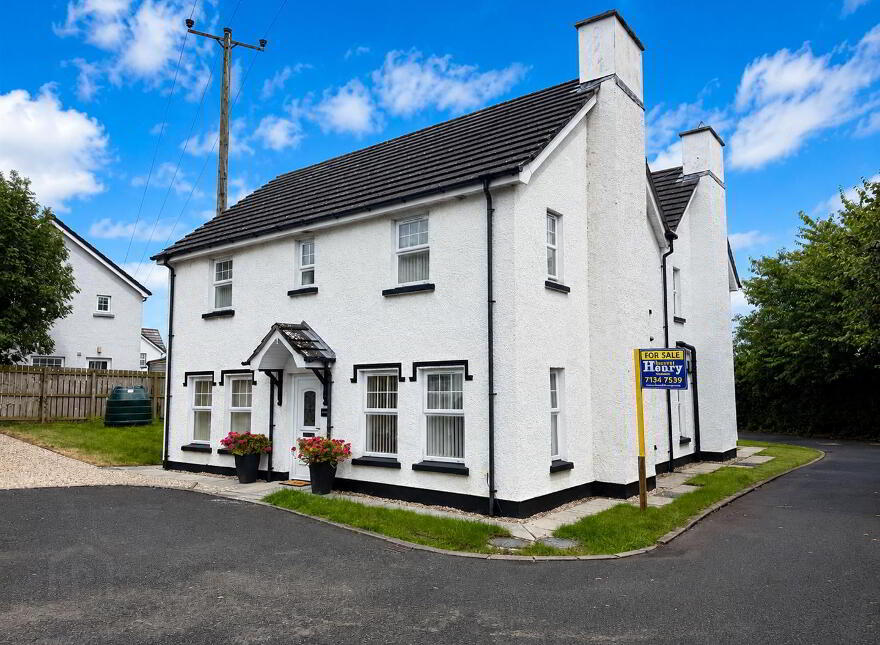 26 Brook Manor, Magheramason, L'Derry, BT47 2GD photo