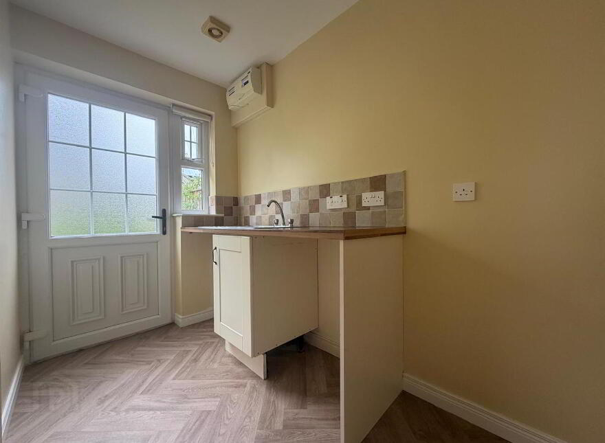 26 Brook Manor, Magheramason, L'Derry, BT47 2GD