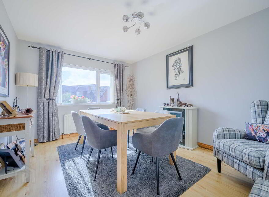43 Beechfield Crescent, Bangor, BT19 7ZJ
