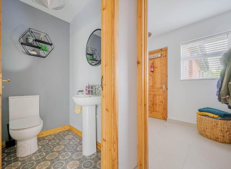 43 Beechfield Crescent, Bangor, BT19 7ZJ