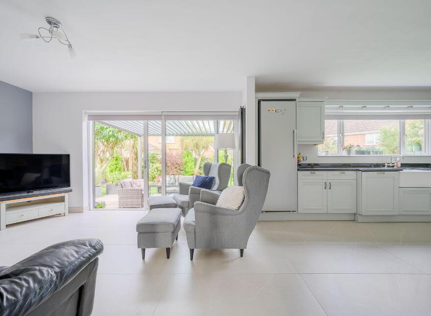 43 Beechfield Crescent, Bangor, BT19 7ZJ