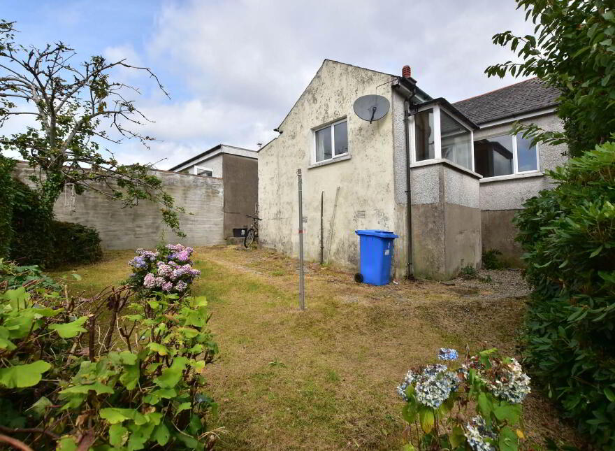 6 Chippendale Park, Bangor, BT20 4PU
