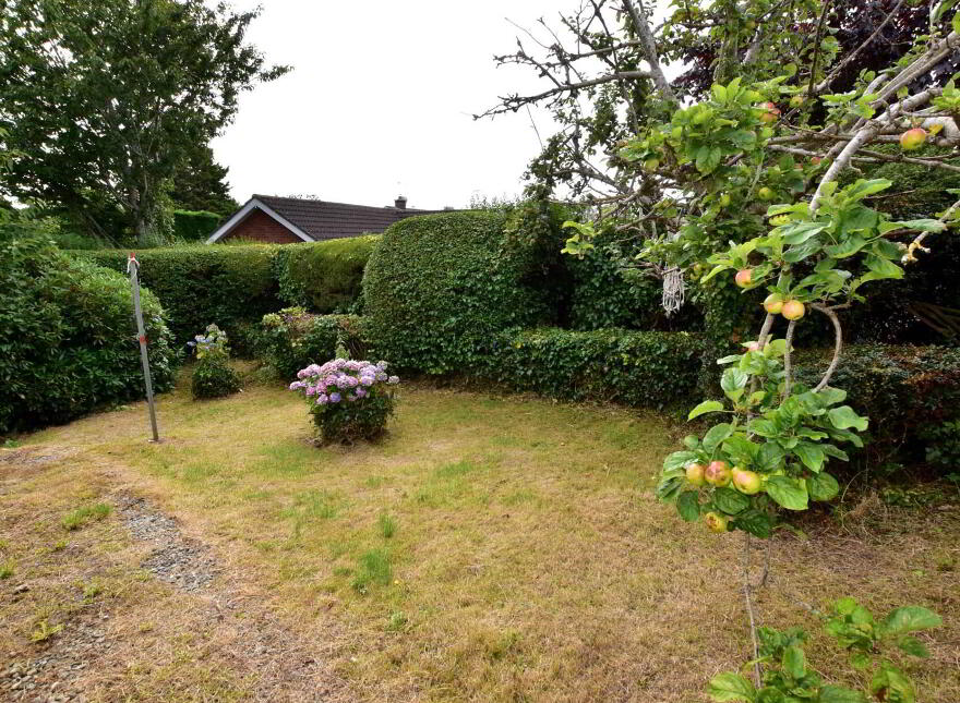 6 Chippendale Park, Bangor, BT20 4PU