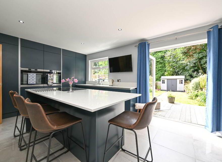 30 Glenavna Manor, Whiteabbey, Newtownabbey, BT37 0HW