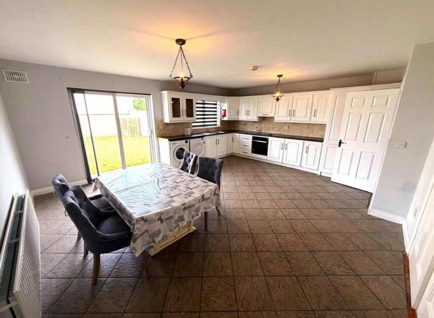 7 Manor Court, Mountmellick, R32TF68