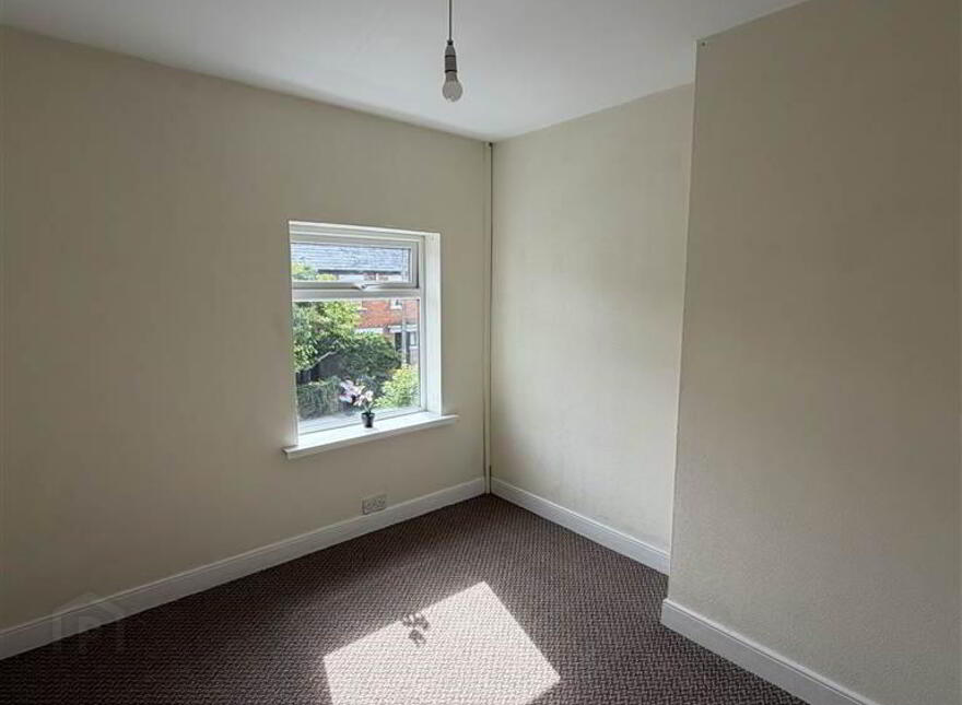 33 Ava Park, Ormeau, Belfast, BT7 3BX