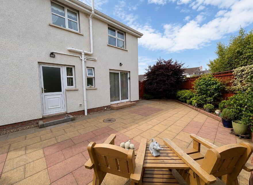 5 Coolnagard Meadows, Omagh, BT78 1AU
