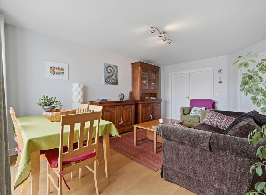 35 Glenbrook, Knock, F12TV26