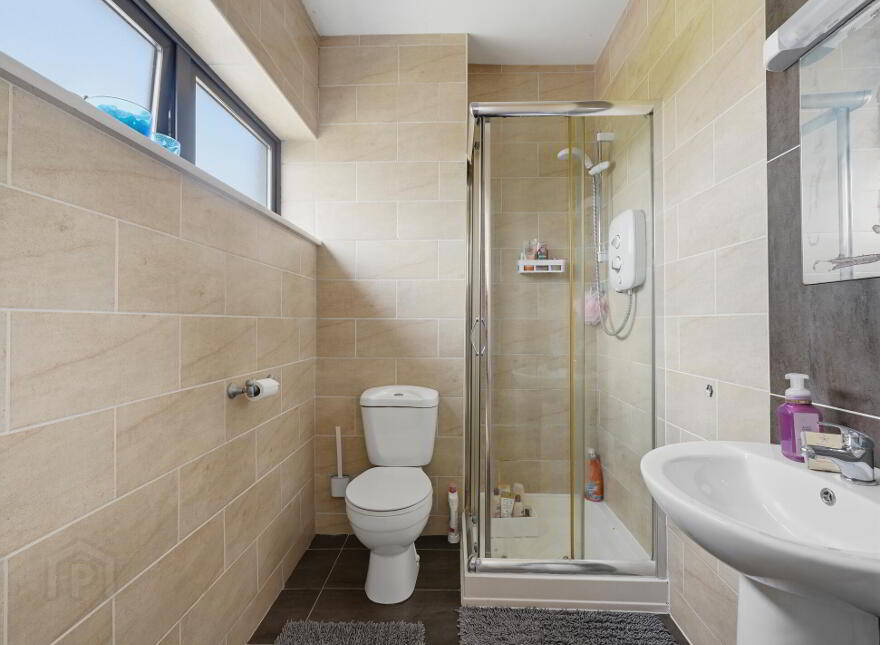 35 Glenbrook, Knock, F12TV26