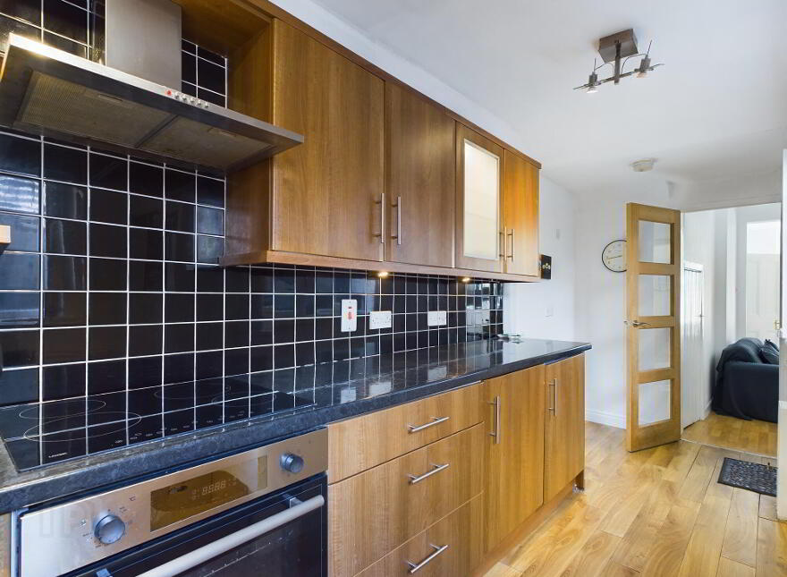 38 St Ives Gardens, Stranmillis, Belfast, BT9 5DN