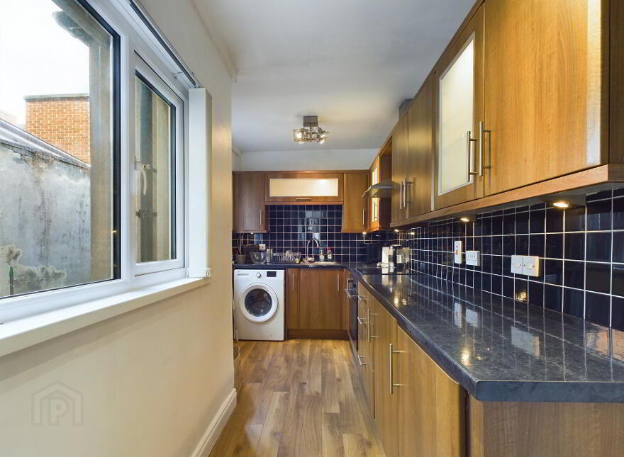 38 St Ives Gardens, Stranmillis, Belfast, BT9 5DN