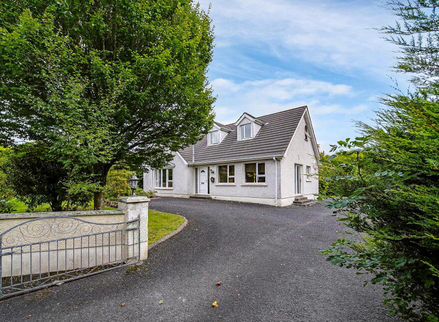 Erin's Cottage, College Farm Road, Letterkenny, F92DY7T