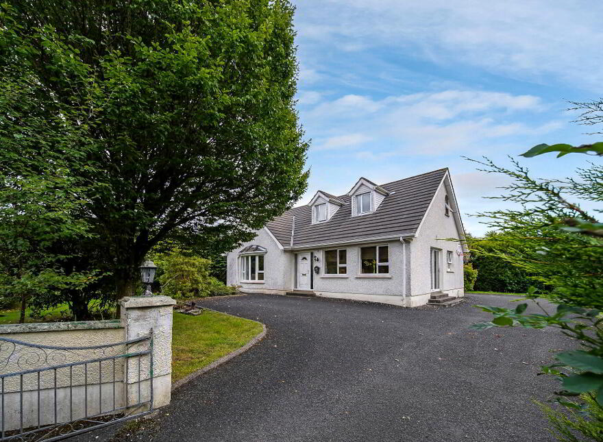 Erin's Cottage, College Farm Road, Letterkenny, F92DY7T