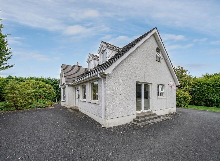 Erin's Cottage, College Farm Road, Letterkenny, F92DY7T