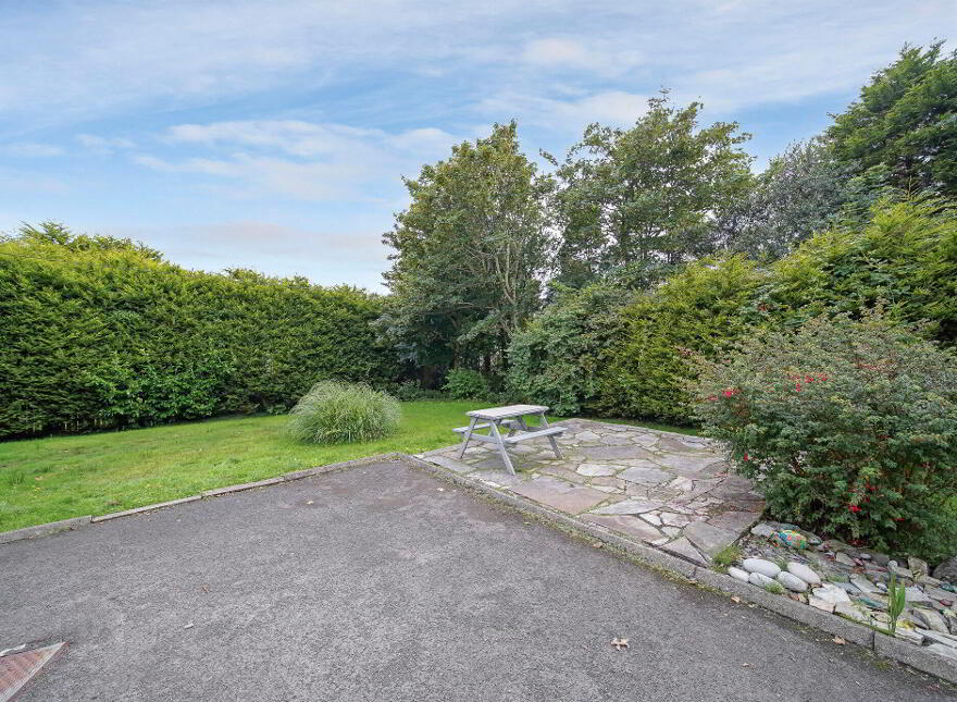 Erin's Cottage, College Farm Road, Letterkenny, F92DY7T