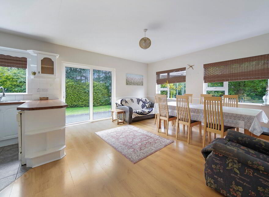 Erin's Cottage, College Farm Road, Letterkenny, F92DY7T