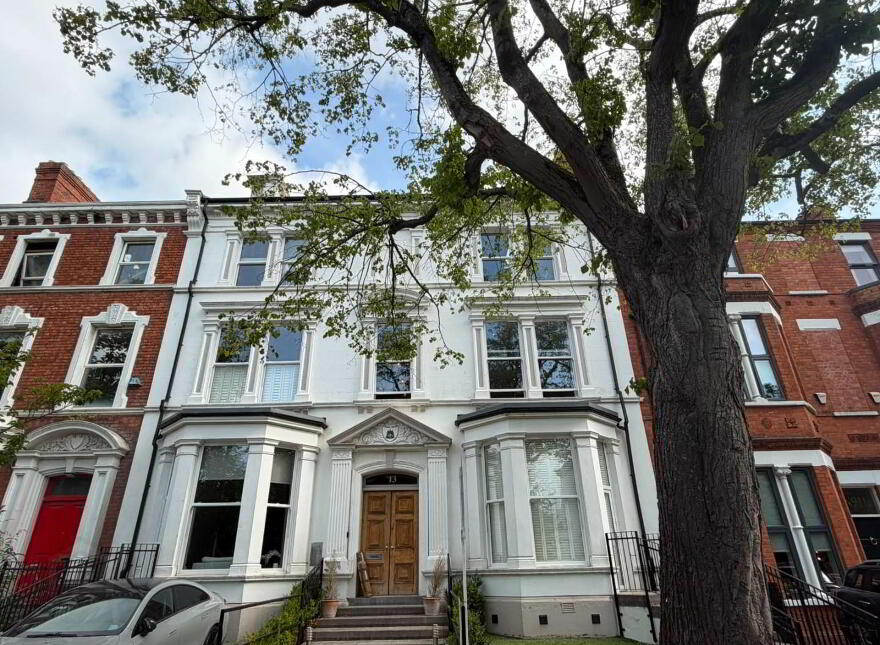 Apartment 3 13 Wellington Park, Belfast, BT9 6DJ