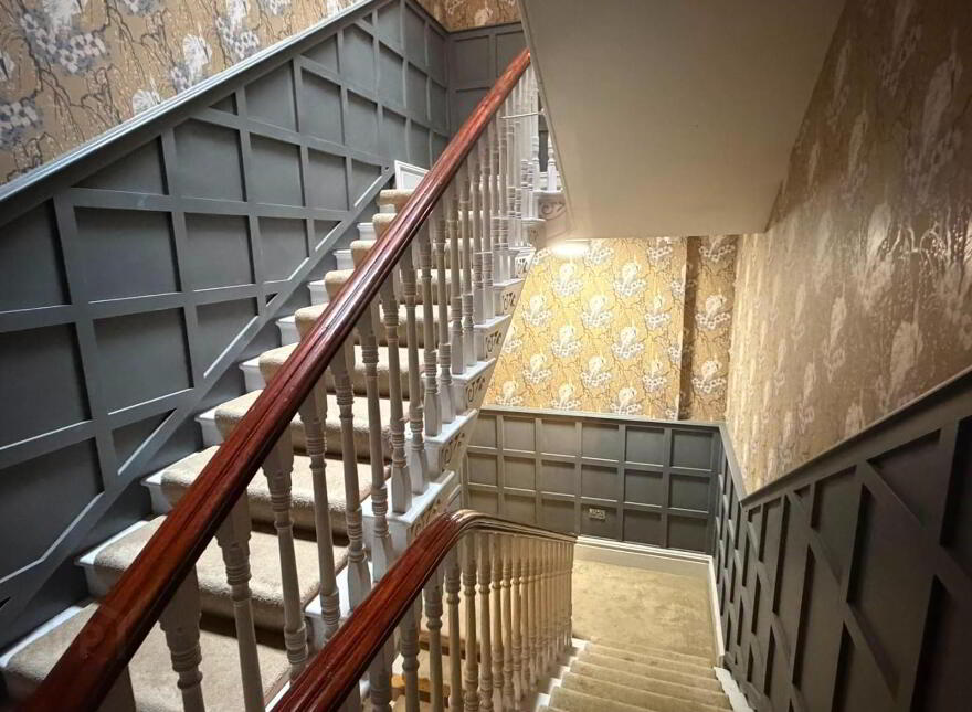 Apartment 3 13 Wellington Park, Belfast, BT9 6DJ