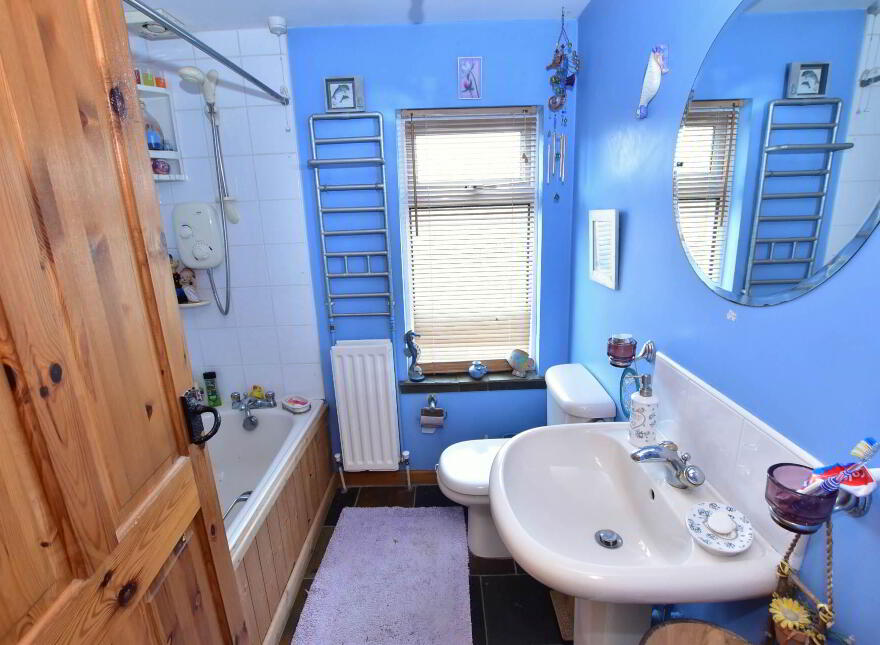 36 Shore Road, Ballyhalbert, Newtownards, BT22 1BJ