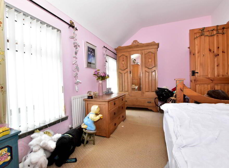 36 Shore Road, Ballyhalbert, Newtownards, BT22 1BJ