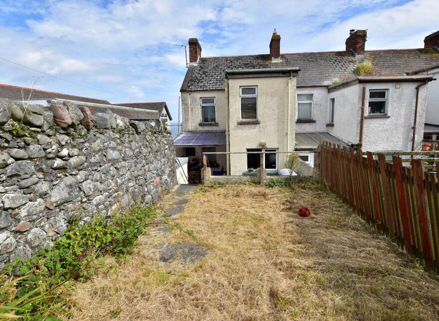36 Shore Road, Ballyhalbert, Newtownards, BT22 1BJ