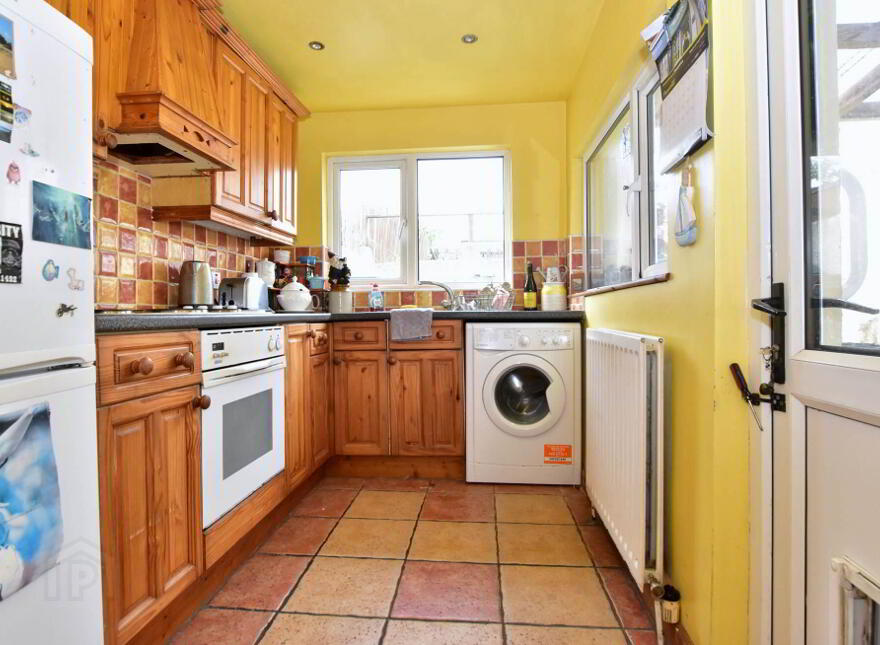 36 Shore Road, Ballyhalbert, Newtownards, BT22 1BJ