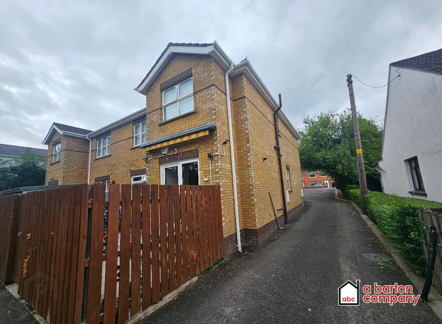 Apt 4, 407 Antrim Road, Glengormley, Newtownabbey, BT36 5ED
