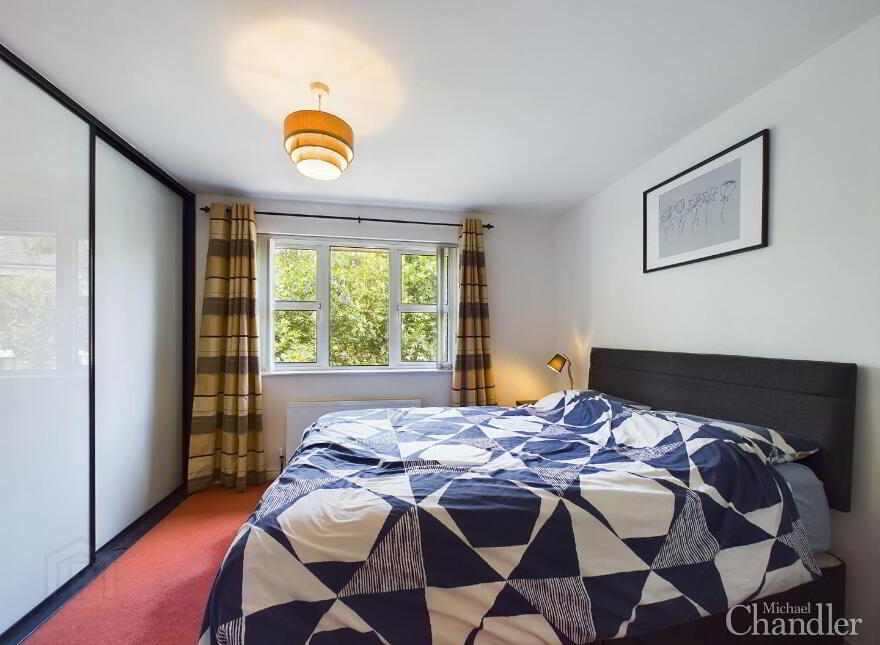 10 Ardenlee Court, Belfast, BT6 8QE
