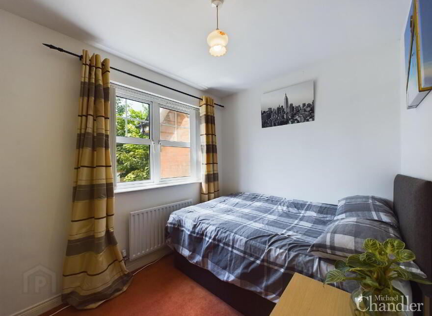 10 Ardenlee Court, Belfast, BT6 8QE