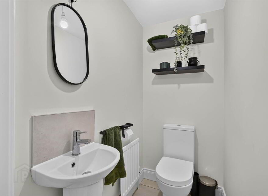 43 Helens Wood Green, Bangor, BT19 1GD
