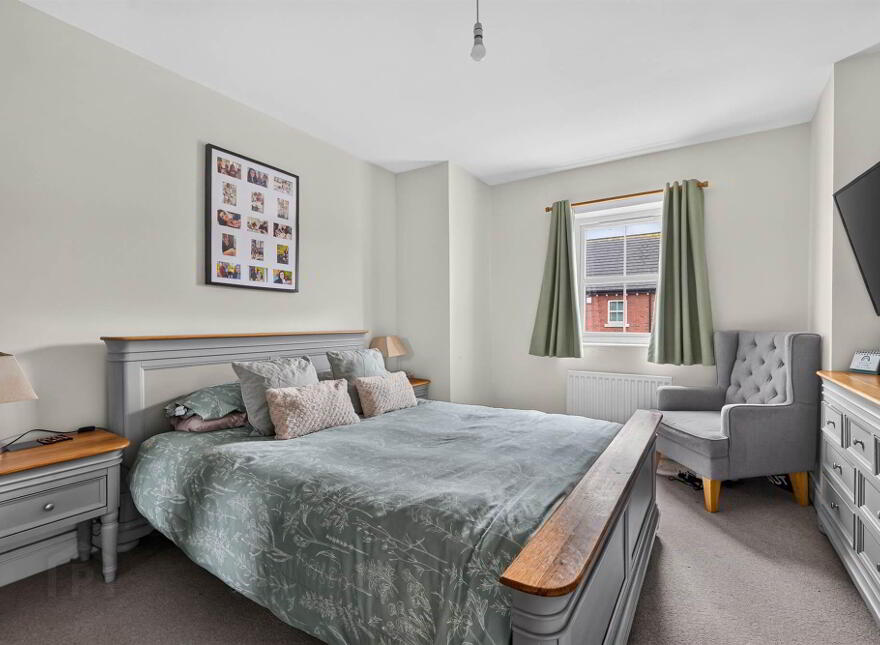 43 Helens Wood Green, Bangor, BT19 1GD