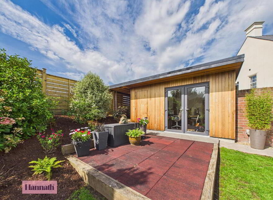 10 Deanery View, Armagh, BT61 7AL