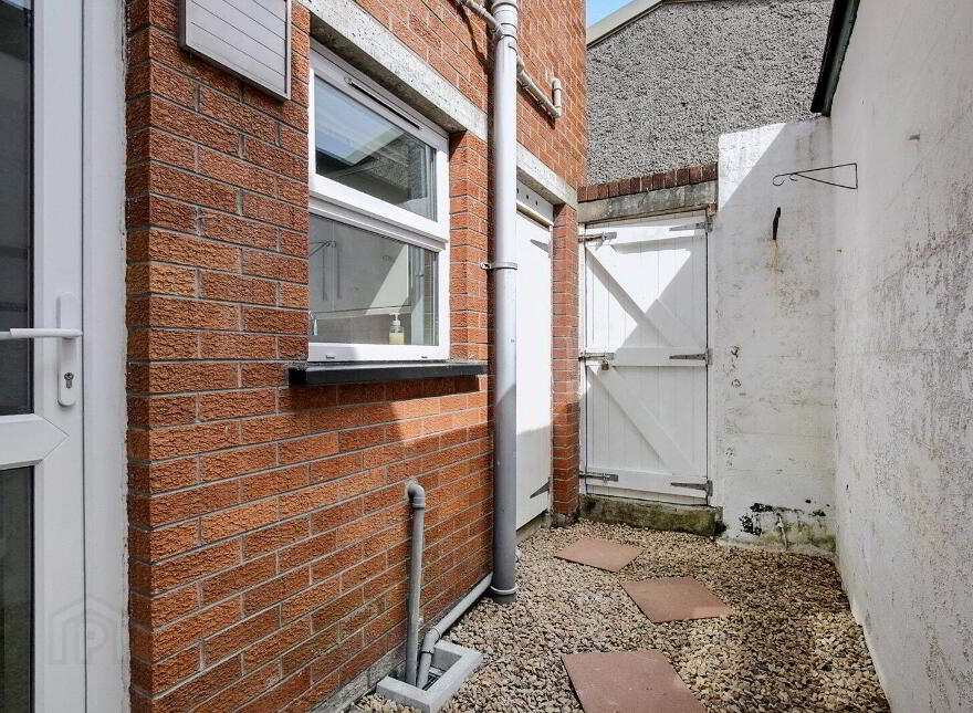 3 Charleville Avenue, Belfast, BT9 7HG