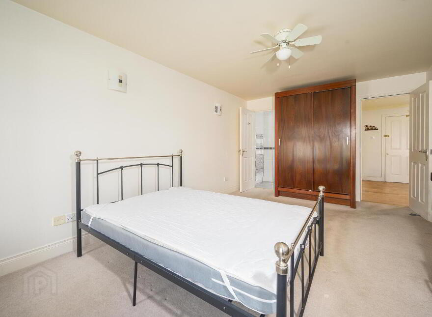 Apt 6 Myrtlefield Manor, 1 Myrtlefield Park, Belfast, BT9 6NE