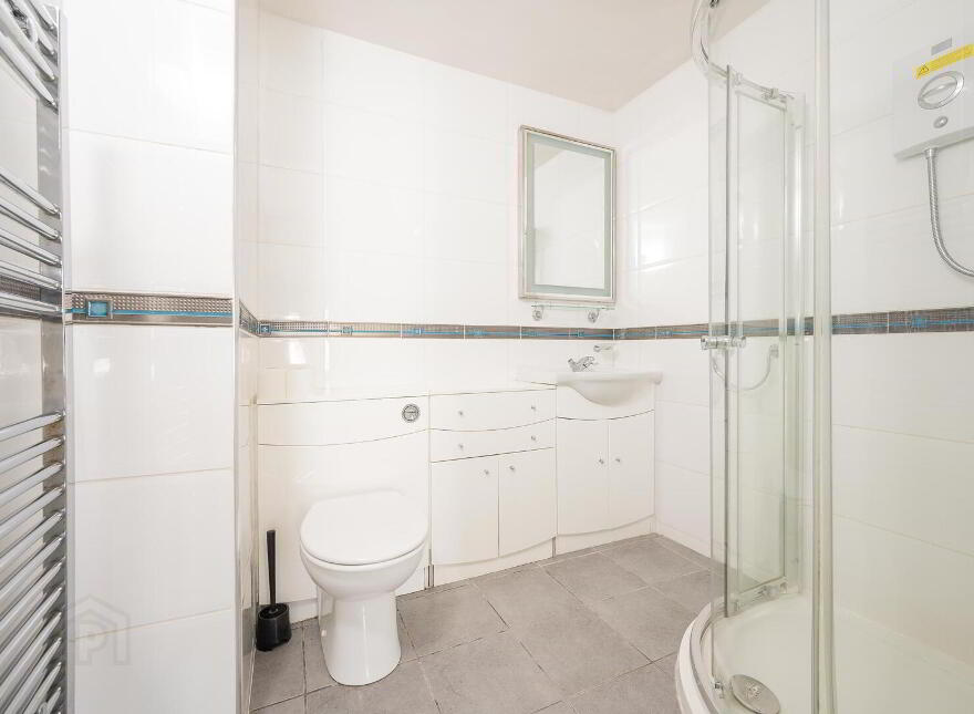 Apt 6 Myrtlefield Manor, 1 Myrtlefield Park, Belfast, BT9 6NE